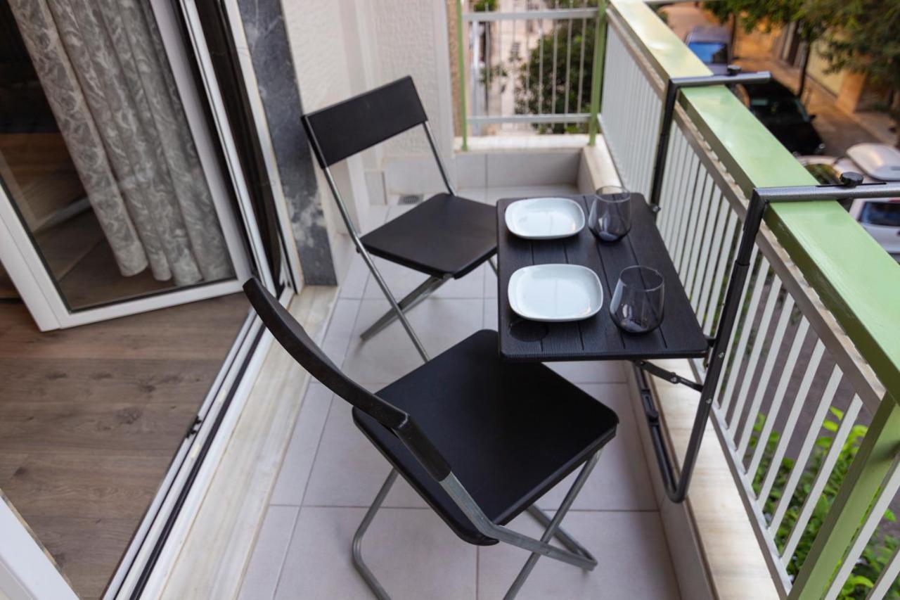 Luxury Apartment 10' From The Center! Athen Eksteriør billede